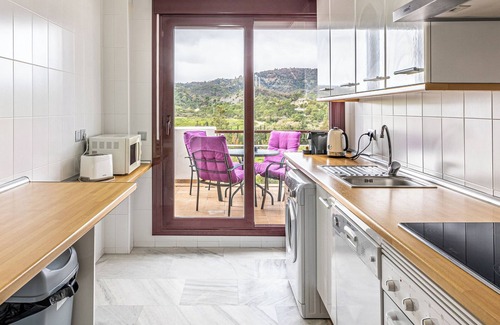 New Golden Mile Apartment | Elegant Flat with Access to Pools, Gym, Spa & Sports — Parque Botánico