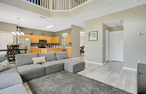 Haines City House | Elegant Golf Course Home in Southern Dunes