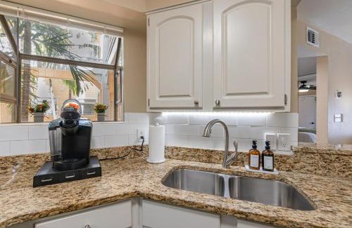Ocean Side Village Apartment | Elegant Ground Floor King Bed Condo - ME2