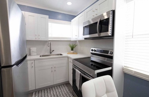 Southwest Apartment | Elegant Home in Antique Row
