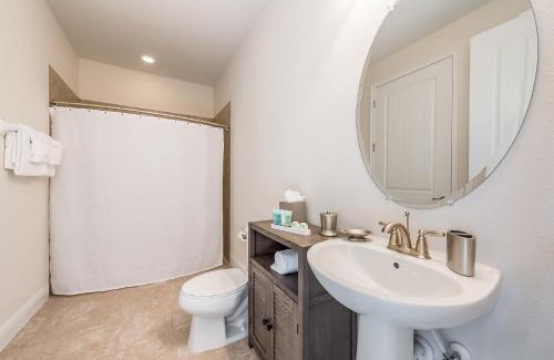West Kissimmee House | Elegant Home Near Disney With Private Pool And Waterpark & Resort Access At Encore Resorts Reunion - 391Fl