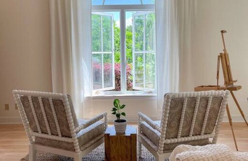 Bryson City Villa | Elegant Italian Villa Smoky Mt