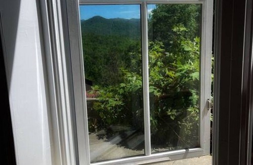 Bryson City Villa | Elegant Italian Villa Smoky Mt