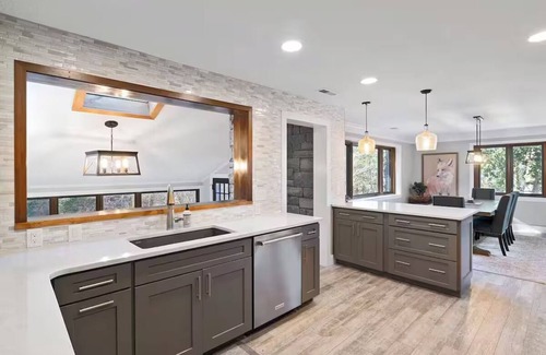 Bryson City House | Elegant Mountain Escape Stunning Views Fire Pit Game Room Walk to Town