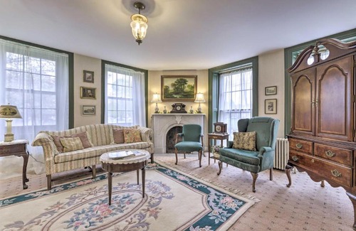 Norwich House | Elegant Norwich House with Billiards Room and Ballroom
