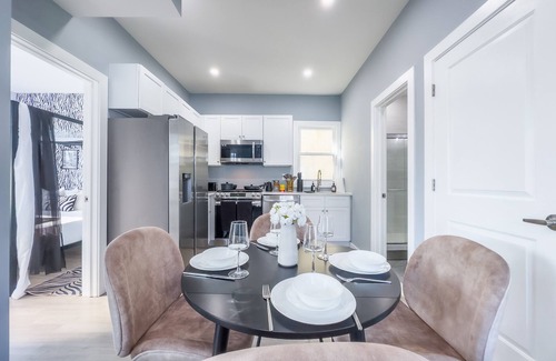 Kearny Apartment | Elegant NYC View Stay! Park Free, 6 beds- Sleep 8+