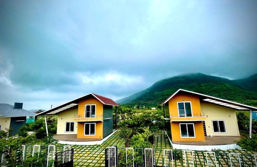 Rajgurunagar Villa | Elegant Resort And Health Club
