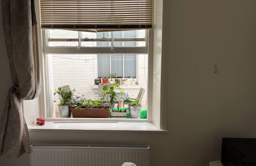 Campden House | Elegant room with bathroom, one minute from Kensington tube