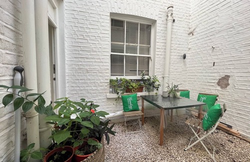 Campden House | Elegant room with bathroom, one minute from Kensington tube