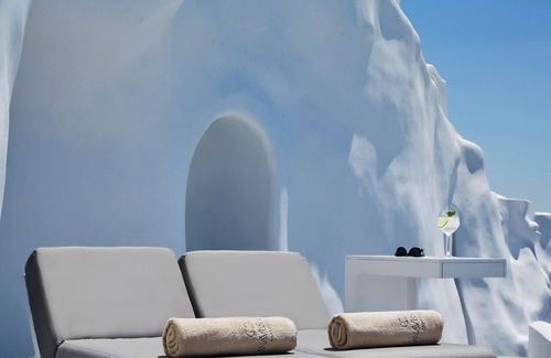 Firostefani Villa | Elegant Santorini Villa | Private Plunge Pool | Eden Villas Superior Two.