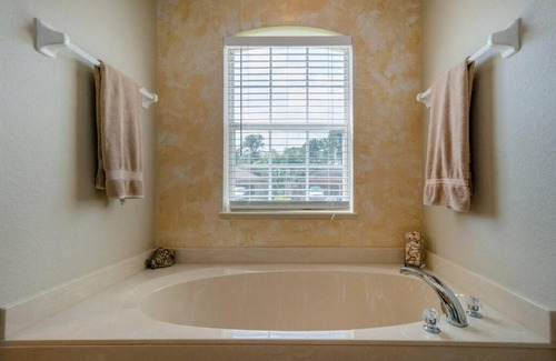 North Port House | Elegant & Spacious Vacation Rental Single Family