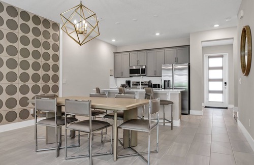 Reunion Condo | Elegant Townhouse near Disney with Resort & Waterpark Access - 7813SD