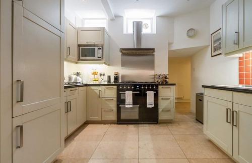 Chelsea Apartment | Elegant Two-Bedroom in the Heart of Belgravia