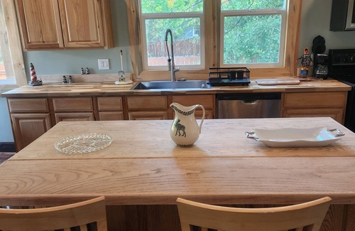 Kalispell House | Elegant Victorian in Kalispell. Near Downtown on Beautiful tree lined East side.