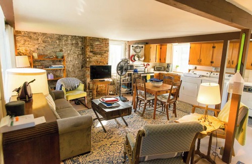 Gloucester House | Elegant Victorian & Quarters