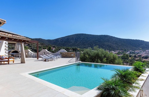 Chia House | Elegant villa with fabulous rooftop terrace and private pool