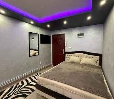 Sumadija Apartment | Element Apartman Obrenovac, Privatni Parking