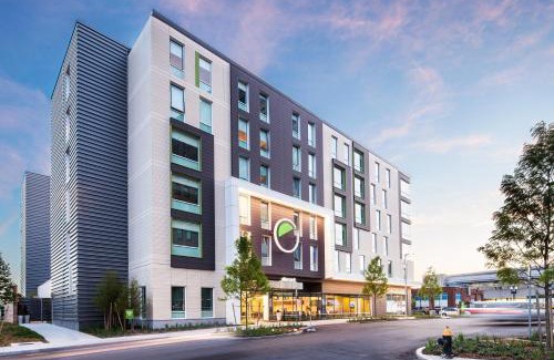 D Street - West Broadway Hotel | Element Boston Seaport District