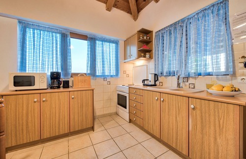 Xirokastello House | Eleni One Bedroom Villa with Sea View