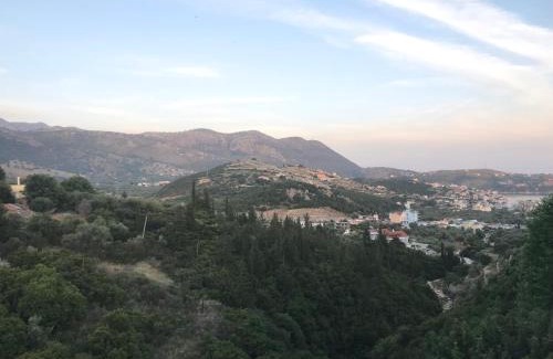 Himare Apartment | Eleni's Holiday Rooms