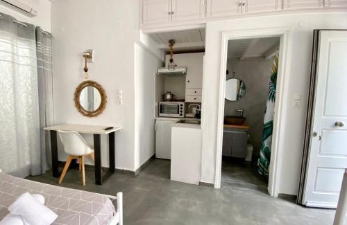 Mykonos Apartment | Elenita’s Mykonos town flat