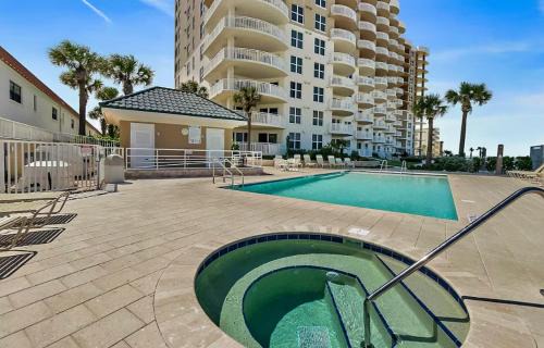 Daytona Beach Shores Apartment | Eleventh Heaven at The St Maarten