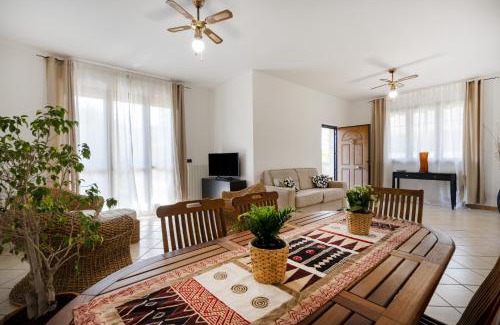 Municipio 5 Villa | Elisa's - Villa with garden by the sea