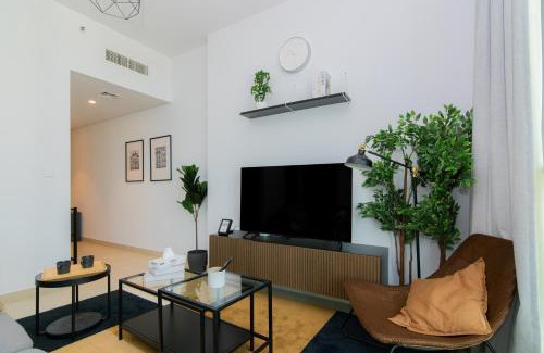 Bur Dubai Apartment | Elite Escape Holiday Home - 1 BHK Getaway with Dubai Mall Access - 1502