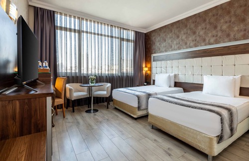 Maltepe Hotel | Elite Hotel Dragos