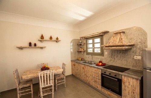 Perissa Villa | Elixirium Villa with private Swimming pool
