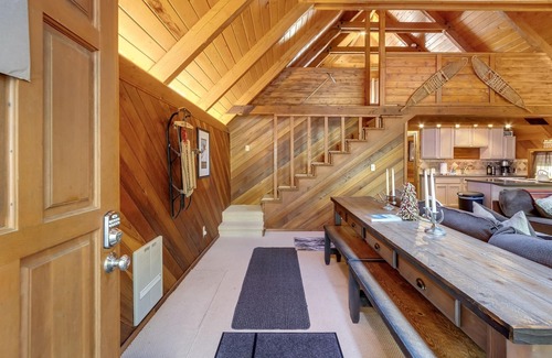 Packwood Cabin | Elk Drop Inn | 1 Bed, 1 Bath