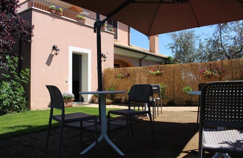 Mosciano Sant'Angelo Bed & Breakfast | Ellebì B&B