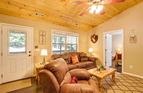 Ellijay House | Ellijay Cabin Private Fire Pit and Community Perks!