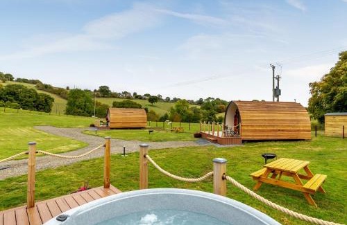 Welshpool House | Elm-Uk36259