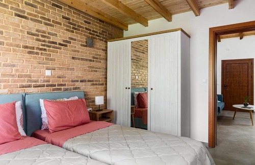 Dafnata Apartment | Eloise Apartments