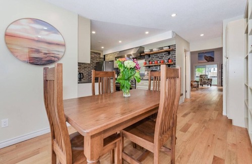 Elora Apartment | Elora Grandeur: The Pinnacle Retreat`