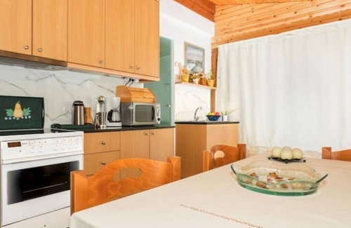 Georgioupolis House | ELVAGO Ideal for a family with 2, 3 or 4 children.n
