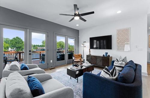 Mount Mourne House | Elysian Shores w/Heated Pool & Optional Boat Rental