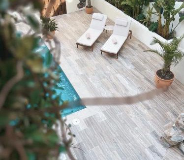 Melegis Hotel | Elysium Boutique Hotel & Restaurant