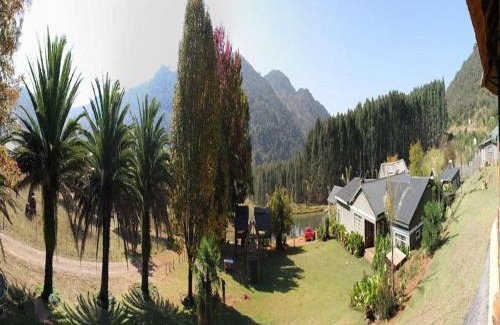 Piet Retief Bed & Breakfast | Emahlathini Guest Farm