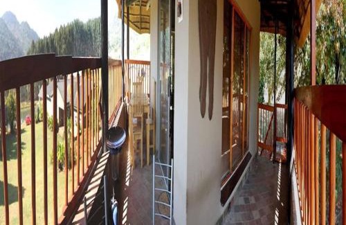Piet Retief Bed & Breakfast | Emahlathini Guest Farm