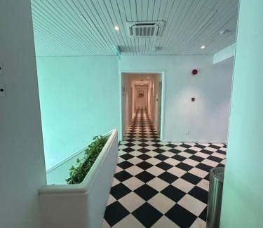 Downtown George Town Hotel | Embassy Hotel Georgetown
