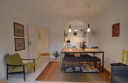 Sarajevo Apartment | Embassy of Industry + free parking