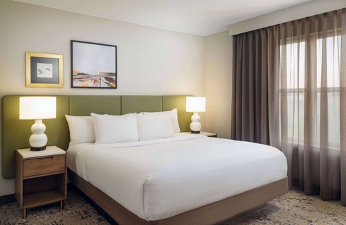 White Station Hotel | Embassy Suites by Hilton Memphis East Germantown Area