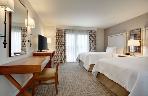 South Scottsdale Resort | Embassy Suites by Hilton Scottsdale Resort