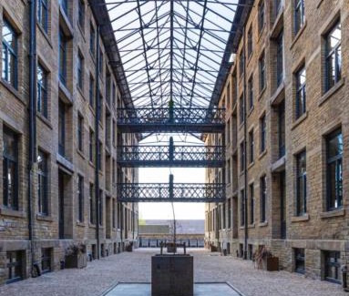 Bradford Apartment | Emerald Apartments - Duplex Suite CITY CENTRE