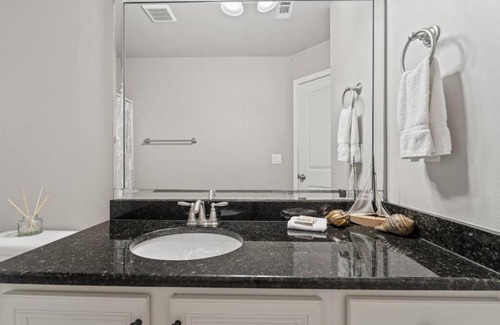 West Panama City Beach House | Emerald Beach Cottage, Walk to the Beach!