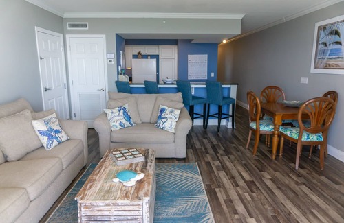 Panama City Beach Condo | Emerald Beach - 12th floor w/private balcony