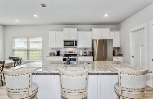 Gulf Breeze House | Emerald Coast Retreat