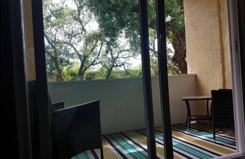 Fort Walton Beach Condo | Emerald Escape Too 30 day winter rates available (please inquire)